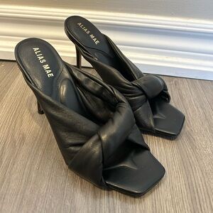 Alias Mae Black Women's Heeled Sandals
